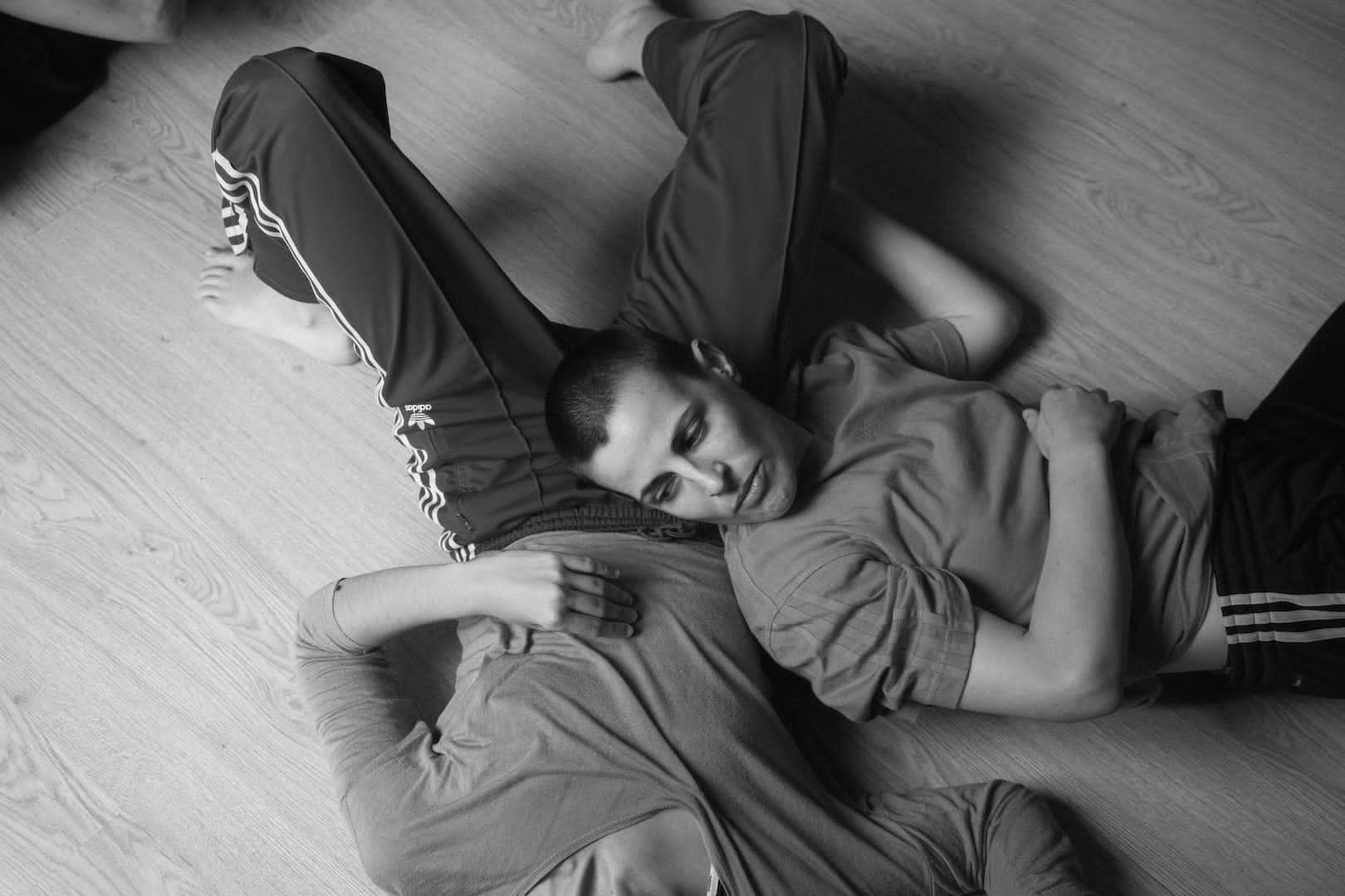 Ilda Freire durante una práctica de Contact Improvisación
